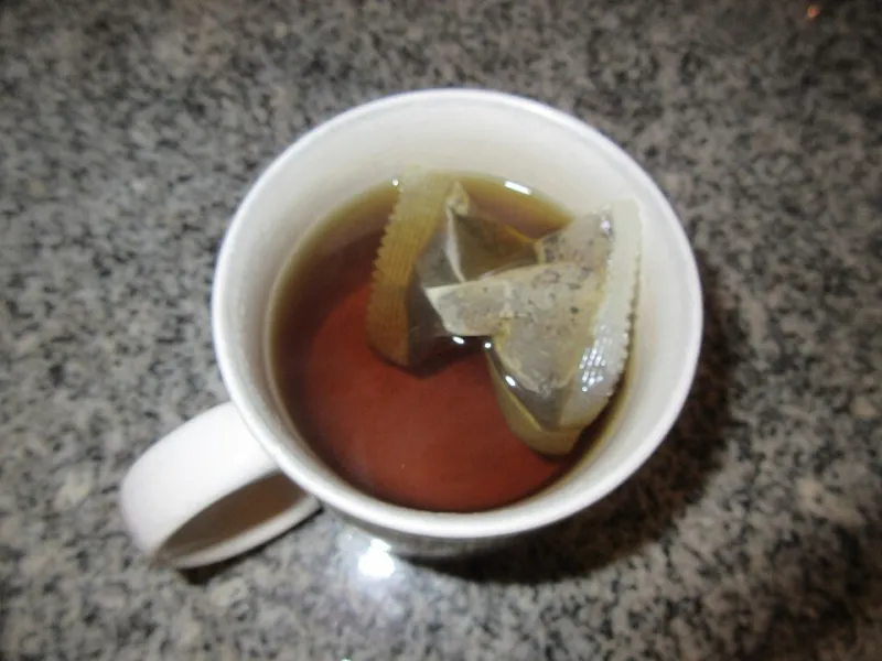 Bring the Tide Home: Coastal Tea Rituals for Landlocked Mornings